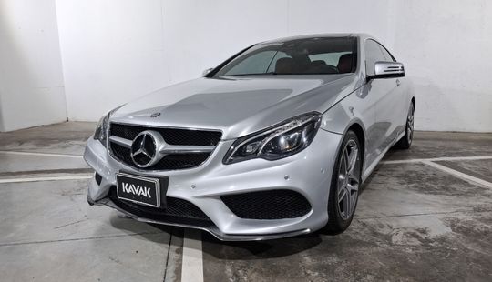 Mercedes Benz • Clase E