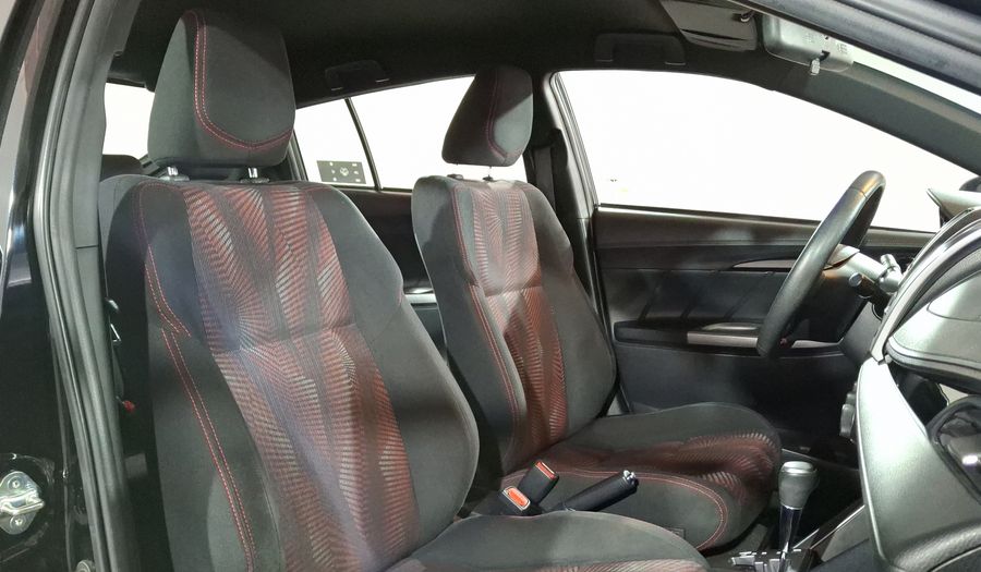 Toyota Yaris 1.5 SE AT 5PTAS Hatchback 2017