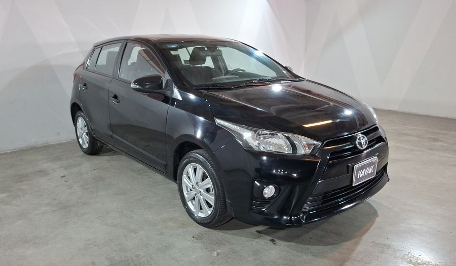 Toyota Yaris 1.5 SE AT 5PTAS Hatchback 2017