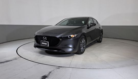Mazda • Mazda 3