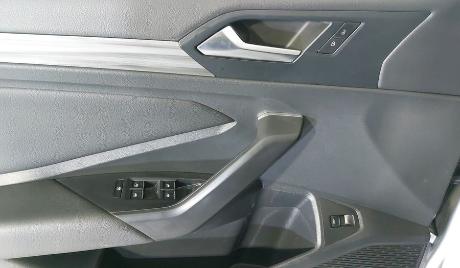 Volkswagen Jetta 1.4 COMFORTLINE AUTO Sedan 2021