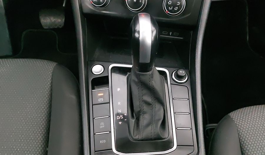 Volkswagen Jetta 1.4 COMFORTLINE AUTO Sedan 2021