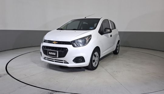 2018 • 74,000 km • Manual