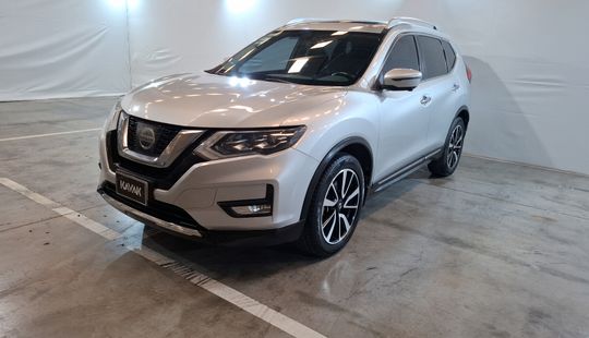 Nissan • X-Trail