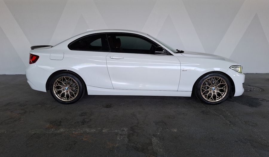 Bmw Serie 2 2.0 220IA SPORT LINE Coupe 2017