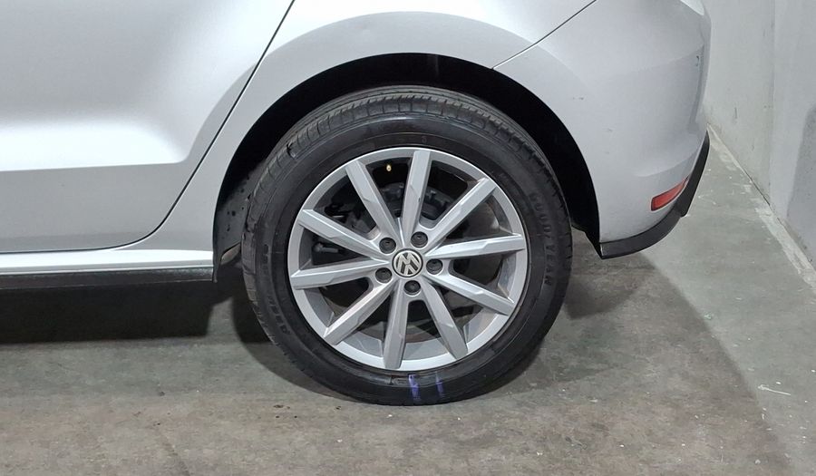 Volkswagen Polo 1.6 COMFORTLINE PLUS Hatchback 2022