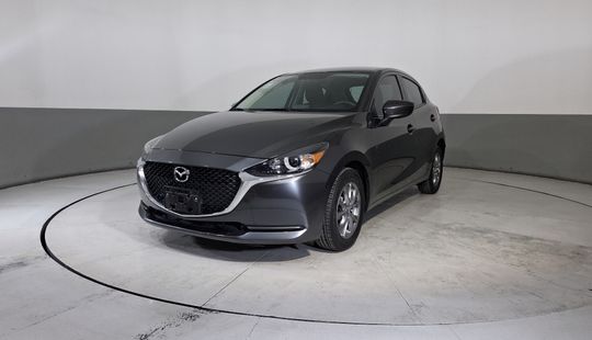 Mazda • Mazda 2