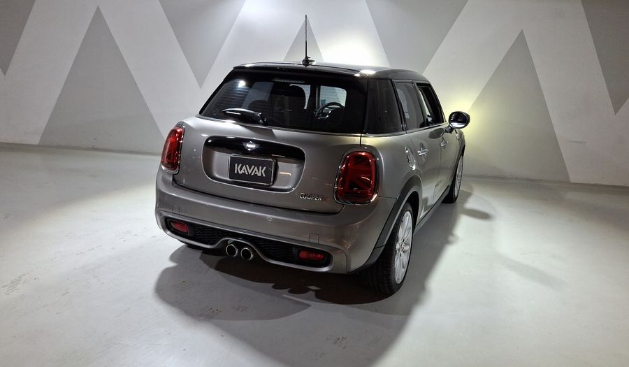 Mini Cooper S 2.0 COOPER SALT DCT Hatchback 2020
