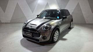 Mini • Cooper S