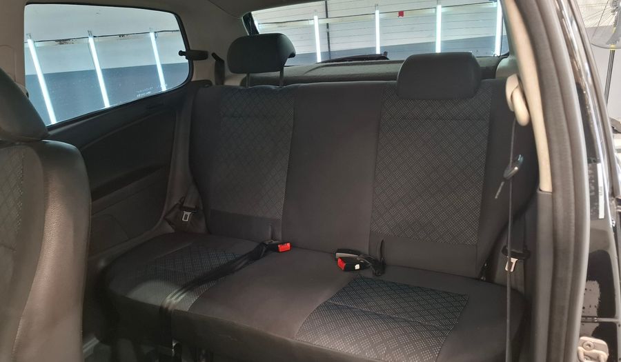 Volkswagen Fox 1.6 COMFORTLINE Hatchback 2012