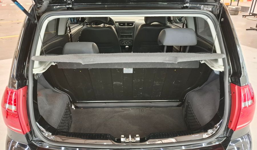 Volkswagen Fox 1.6 COMFORTLINE Hatchback 2012