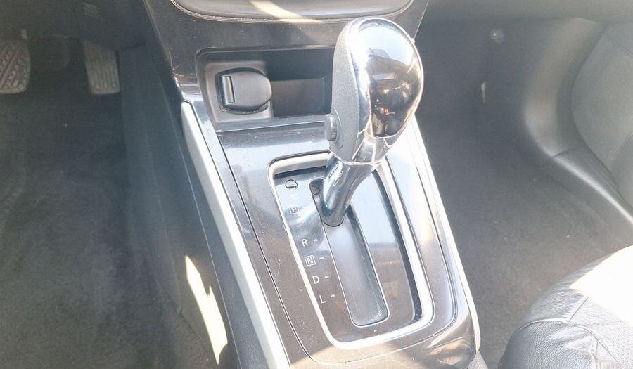 Nissan Sentra 1.8 EXCLUSIVE CVT Sedan 2019