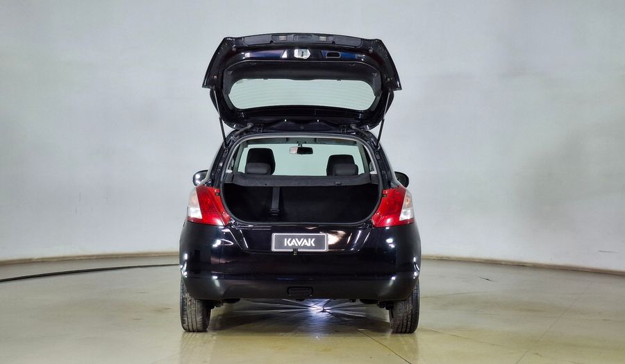 Suzuki Swift 1.2 GL Hatchback 2014