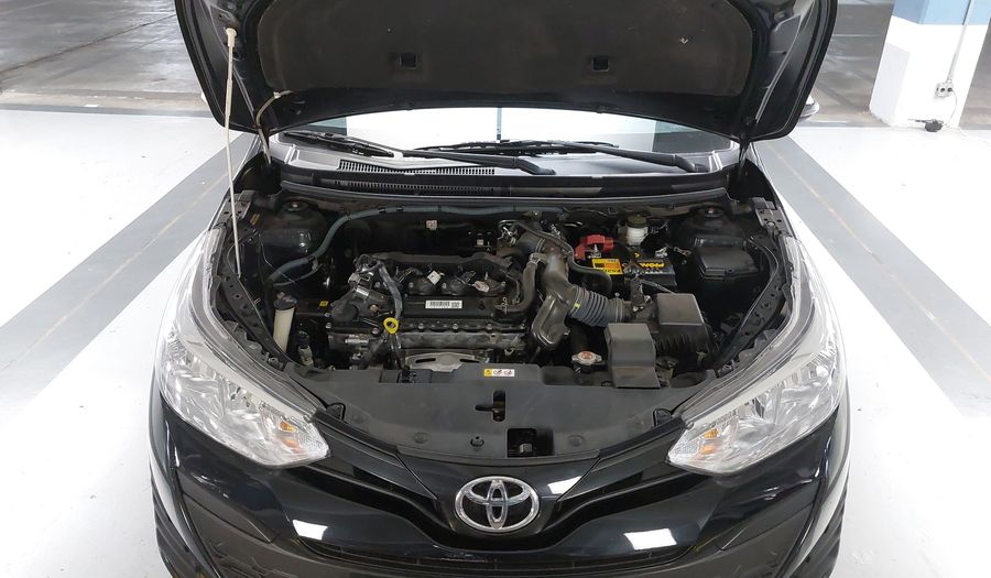 Toyota Yaris 1.3 XL LIVE CVT Hatchback 2022