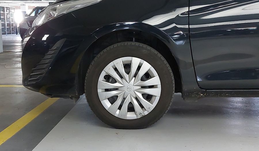 Toyota Yaris 1.3 XL LIVE CVT Hatchback 2022