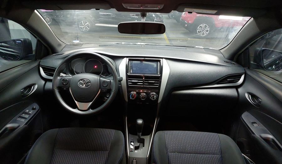 Toyota Yaris 1.3 XL LIVE CVT Hatchback 2022