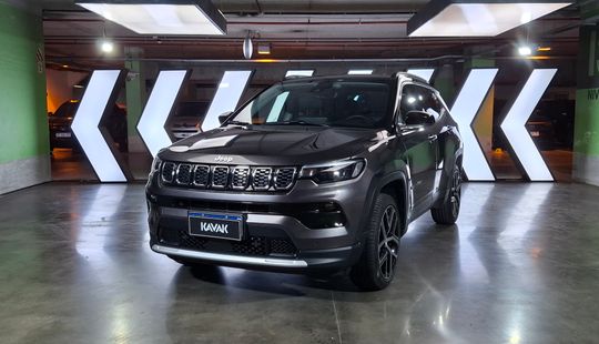 Jeep • Compass