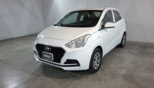 Hyundai • Grand i10
