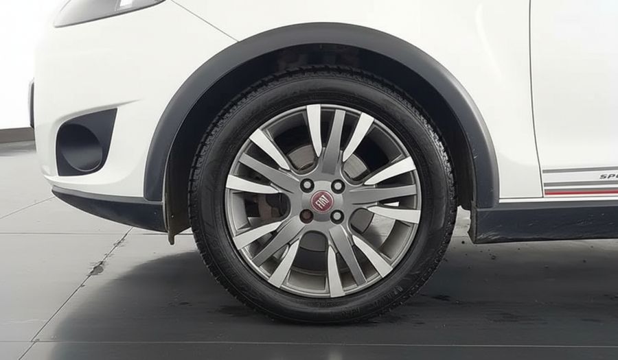Fiat Palio 1.6 E.TORQ FLEX SPORTING DUALOGIC Hatchback 2017