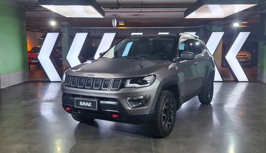 Jeep • Compass