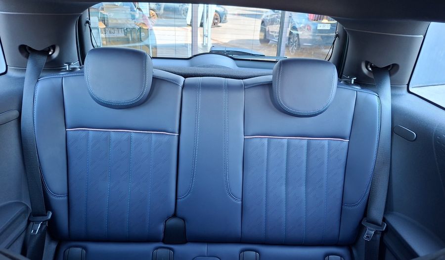 Mini Cooper 2.0 COOPER S FAVOURED AUTO Hatchback 2025