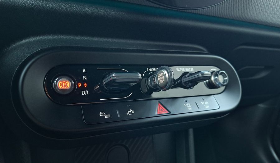 Mini Cooper 2.0 COOPER S FAVOURED AUTO Hatchback 2025