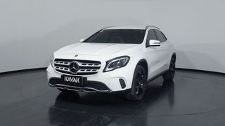Mercedes Benz • GLA