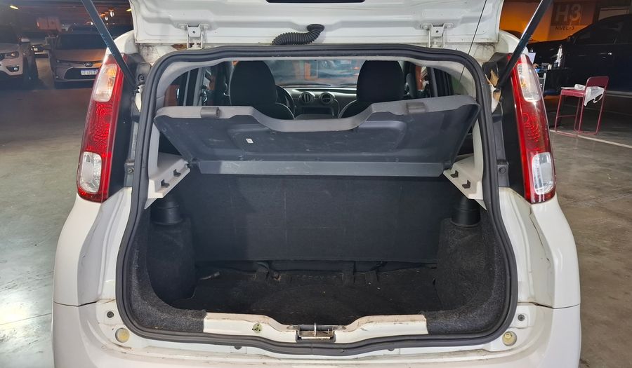 Fiat Uno 1.4 8V WAY 5P Hatchback 2011