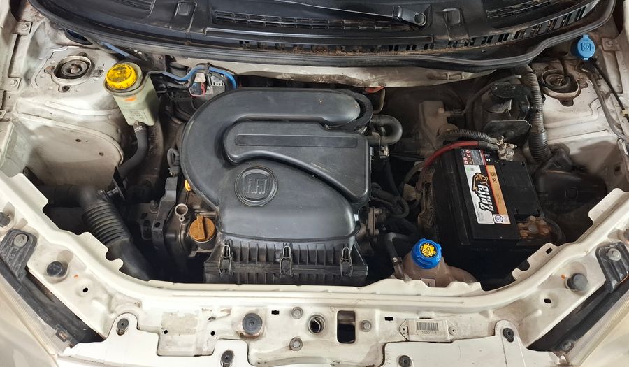 Fiat Uno 1.4 8V WAY 5P Hatchback 2011