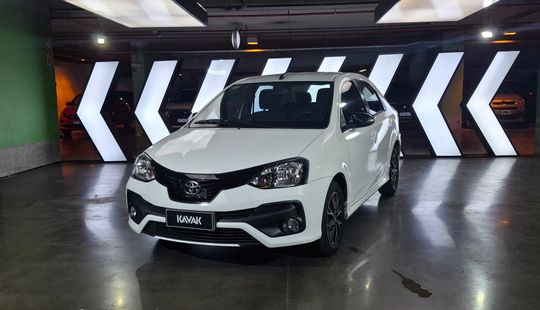 Toyota • Etios