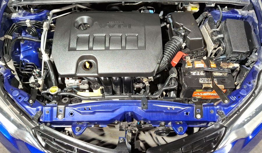 Toyota Corolla 1.8 S PLUS CVT Sedan 2015