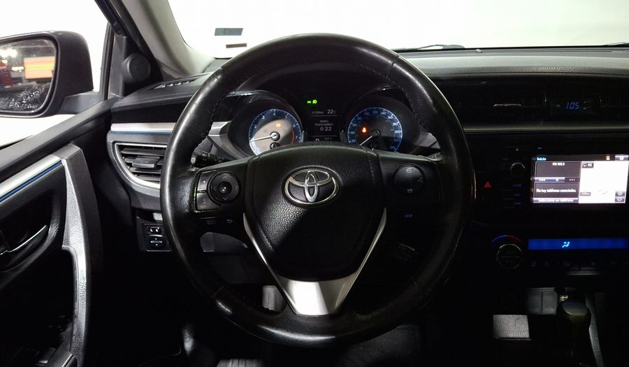 Toyota Corolla 1.8 S PLUS CVT Sedan 2015