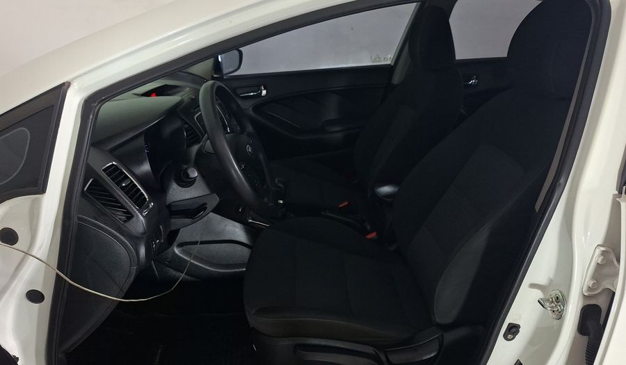 Kia Cerato 1.6 EX AC Sedan 2018