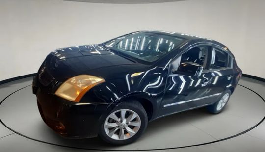 Nissan • Sentra