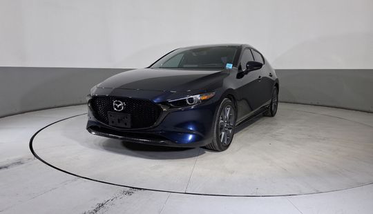 Mazda • Mazda 3