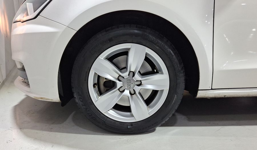 Audi A1 1.4 TFSI COOL S TRONIC Hatchback 2017