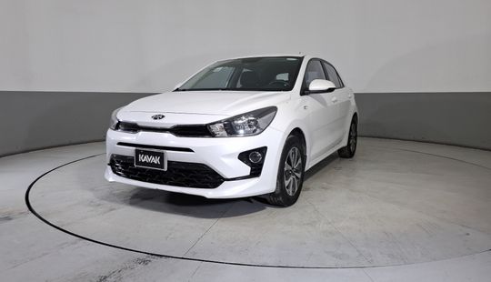 Kia • Rio