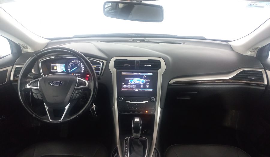 Ford Fusion 2.0 GTDI SE LUXURY PLUS NAV AT Sedan 2014