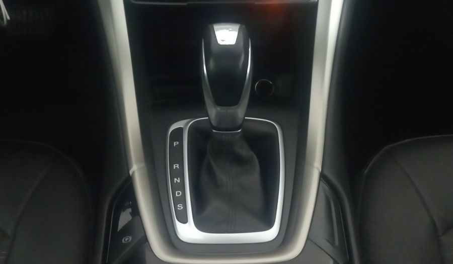 Ford Fusion 2.0 GTDI SE LUXURY PLUS NAV AT Sedan 2014