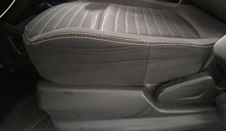 Renault Kwid 1.0 ICONIC Hatchback 2020