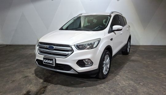 Ford • Escape