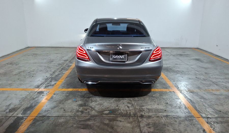 Mercedes Benz Clase C 2.0 200 CGI SPORT AT Sedan 2015