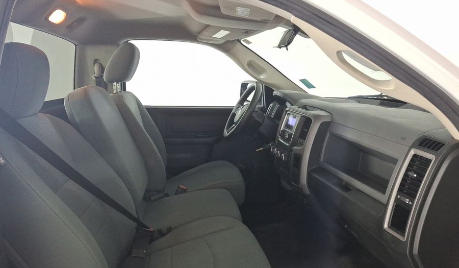 Ram 1500 3.6 V6 ST AT Pickup 2015