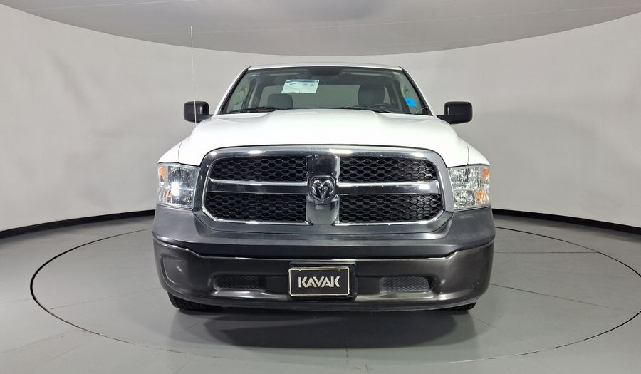 Ram 1500 3.6 V6 ST AT Pickup 2015