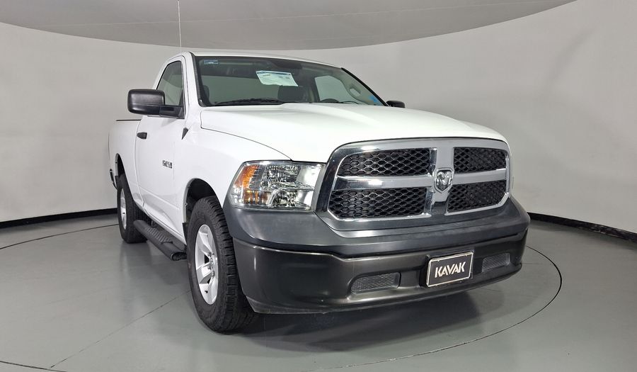 Ram 1500 3.6 V6 ST AT Pickup 2015