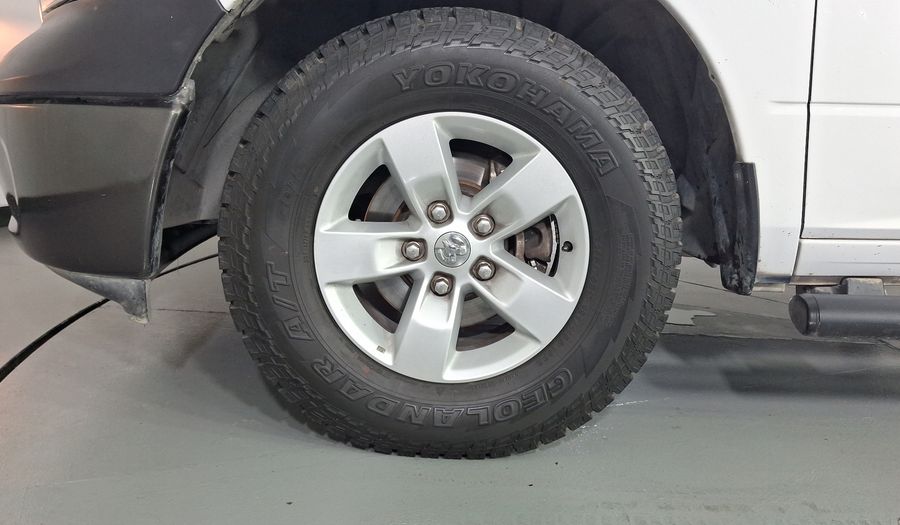 Ram 1500 3.6 V6 ST AT Pickup 2015