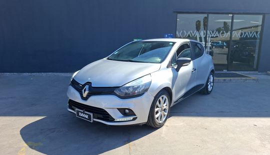 Renault • Clio