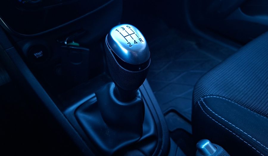 Renault Clio 1.2 AUTHENTIQUE Hatchback 2019