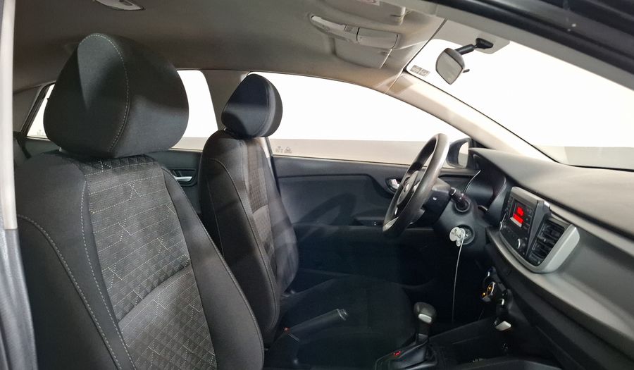 Kia Rio 1.6 L AUTO Sedan 2020