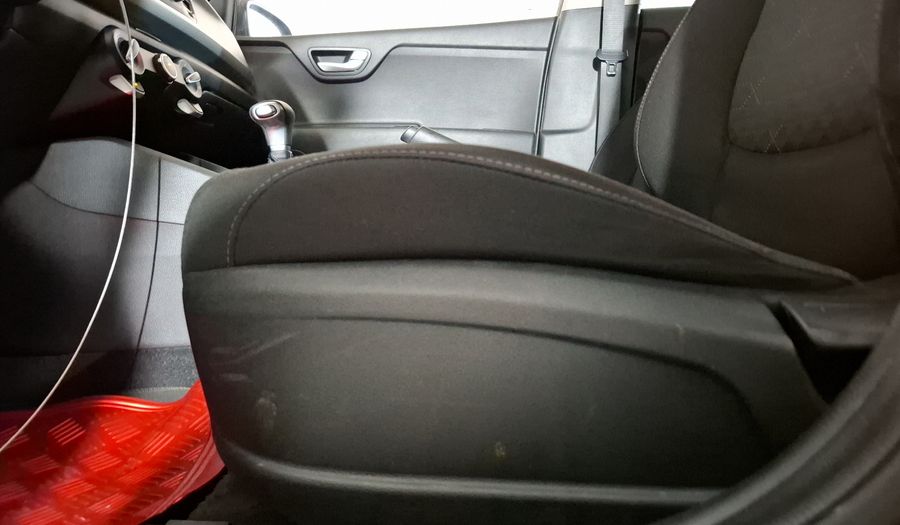 Kia Rio 1.6 L AUTO Sedan 2020